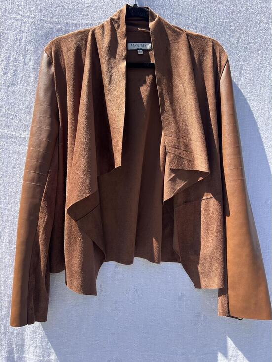 Bagatelle Jackets & Blazers - Bagatelle Faux Suede Jacket Womens L Brown Drape Open Front Moto Chic